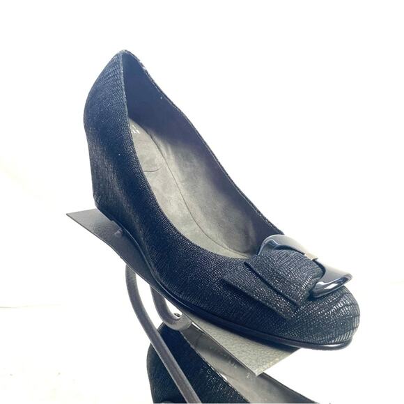 Stuart Weitzman Black Bucalina Covered Wedge Heel Size 9.5 - Picture 1 of 9
